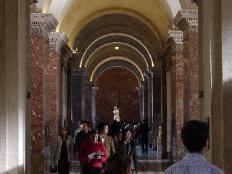 Venus de Milo, from afar